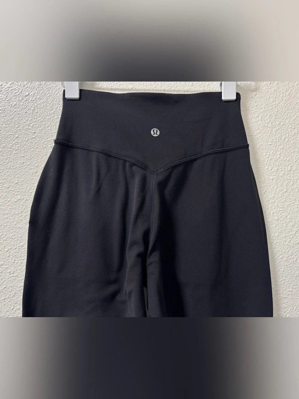 Lululemon Align High Rise Jogger Leggings Pants Pockets Stretch Black Womens 2